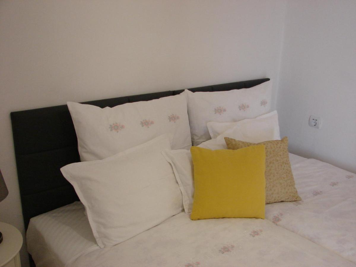 Rooms Monika Dubrovnik Exterior photo