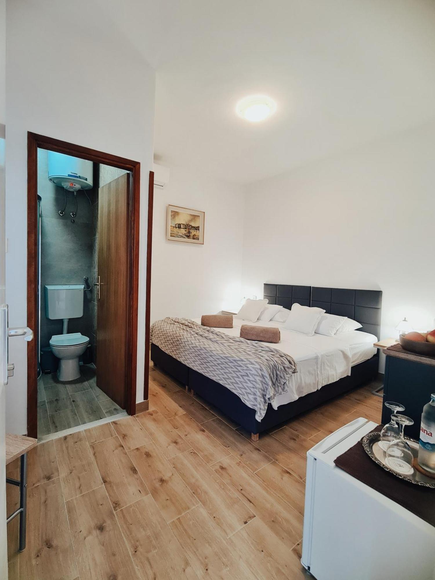 Rooms Monika Dubrovnik Exterior photo