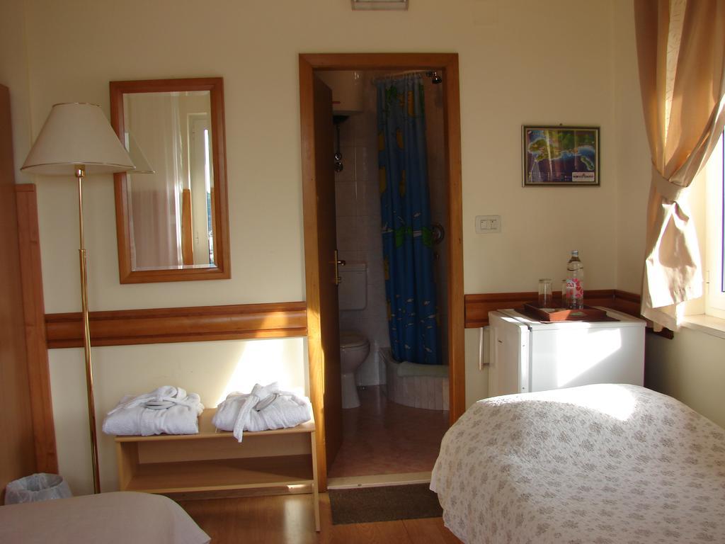 Rooms Monika Dubrovnik Exterior photo