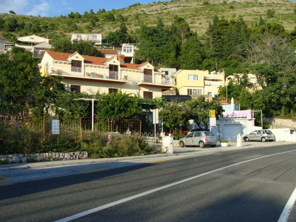 Rooms Monika Dubrovnik Exterior photo